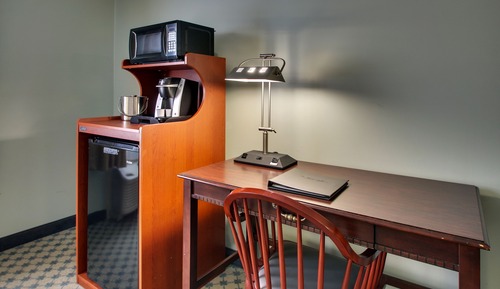 Chambre Standard, 1 très grand lit et 1 canapé-lit