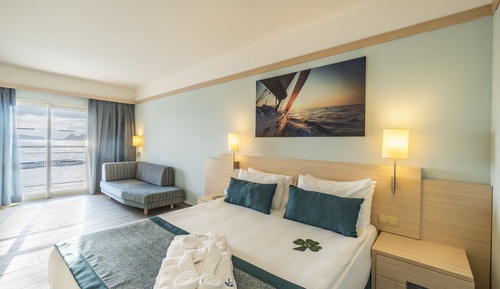 Chambre Standard, vue piscine