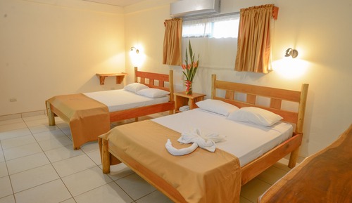 Chambre Quadruple Deluxe
