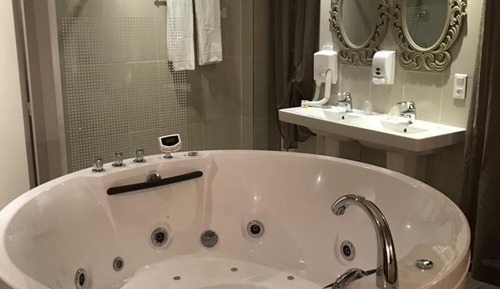 Chambre Double (Balneo)