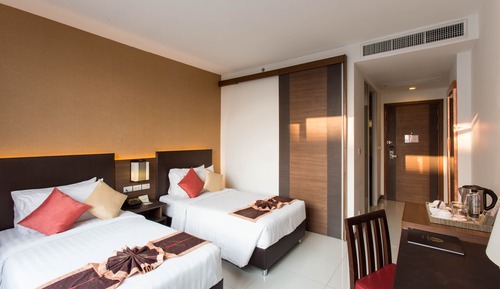 Chambre Deluxe, vue piscine