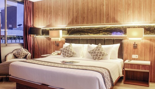 Express Super Suite Double