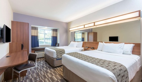 Suite, 1 grand lit, accessible aux personnes à mobilité réduite, non-fumeurs