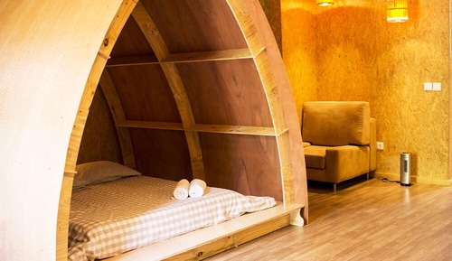 Studio Design, plusieurs lits, cuisine, vue jardin