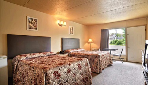 Chambre Classique, 2 lits doubles, non-fumeurs