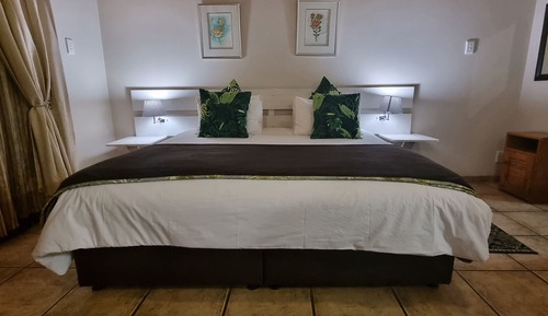 Chambre Double (Open plan)