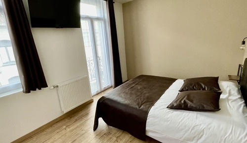 Maison Exécutive, salle de bains attenante (1er étage)