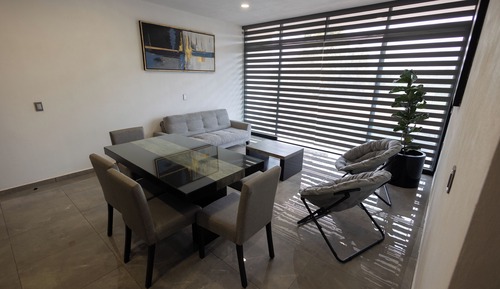 Studio Supérieur, vue ville