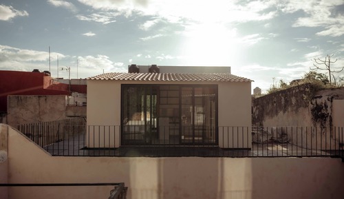 Studio Supérieur, vue cour intérieure