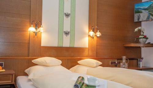 Chambre Double Classique, balcon, vue montagne