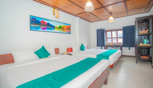 Chambre Supérieure avec lits jumeaux