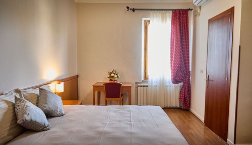 Chambre Confort Double ou avec lits jumeaux
