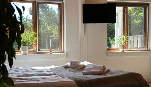 Chambre Double, 1 lit double et 1 canapé-lit