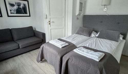 Chambre Double, vue ville
