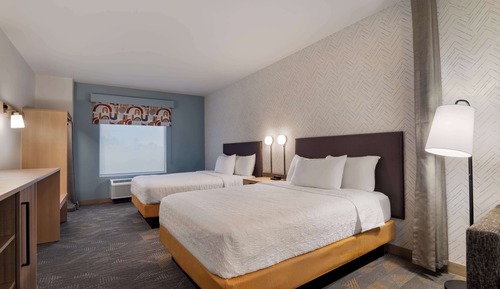 Suite Studio, 2 grands lits, accessible aux personnes à mobilité réduite, baignoire