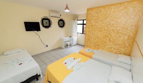 Chambre Quadruple, non-fumeurs, salle de bains privée