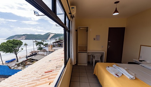 Chambre Double, salle de bains privée, vue plage