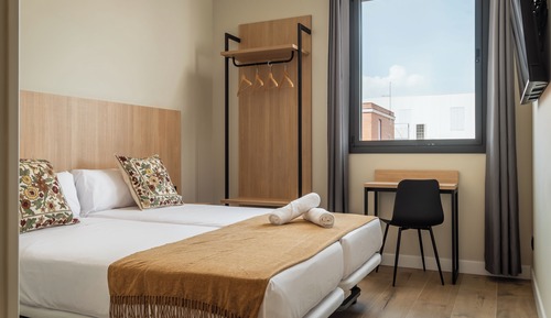 Chambre Double Confort, non-fumeurs, salle de bains privée