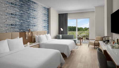 Chambre, 2 grands lits, non-fumeurs, vue piscine