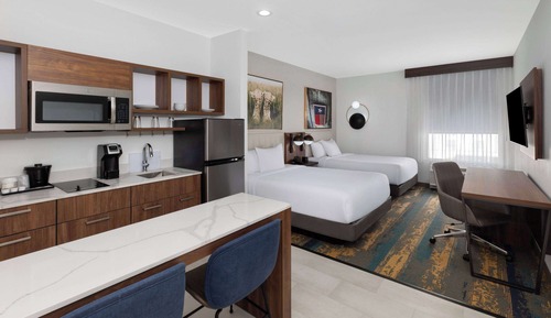 Suite, 2 grands lits, coin cuisine