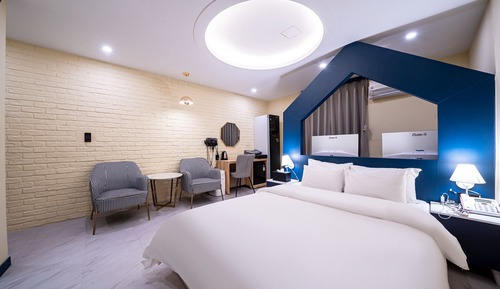 Chambre Double « Premier », vue ville