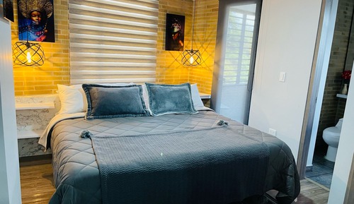 Appartement Confort, balcon, vue ville