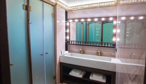 Chambre Double Supérieure, vue ville