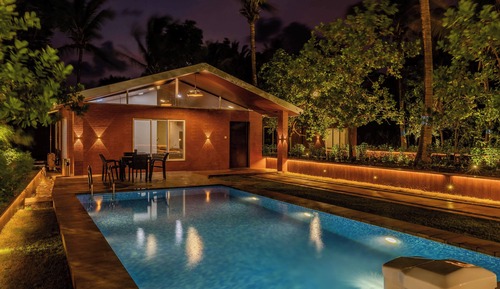 Villa Luxe, patio, vue jardin