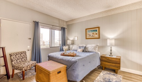 Signature Condo, 2 Bedrooms