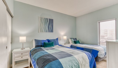 Luxury Condo, 2 Bedrooms