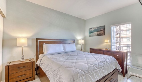 Signature Condo, 2 Bedrooms