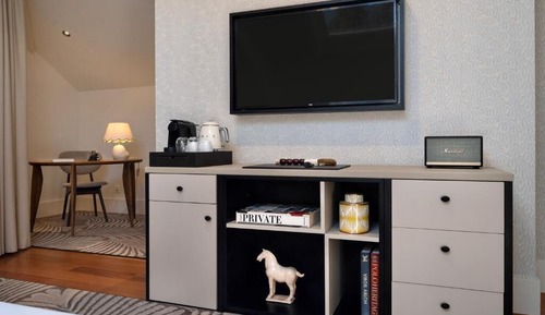 Suite Studio Junior