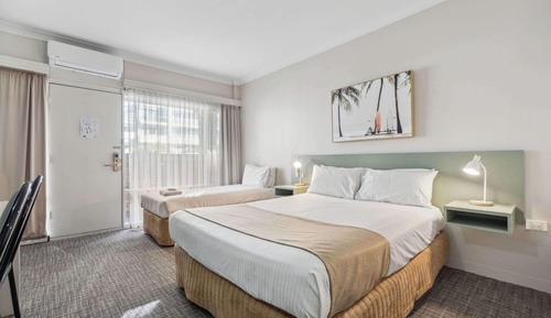 Chambre Standard, plusieurs lits, non-fumeurs