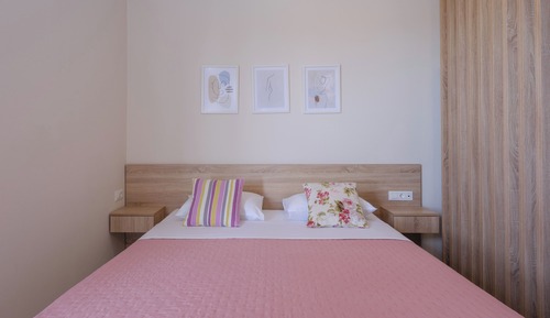 Studio Standard, balcon, vue ville