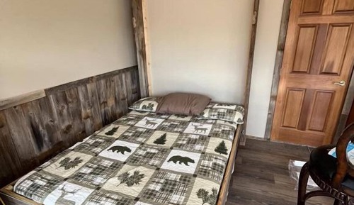 Cabane Supérieure, 1 chambre