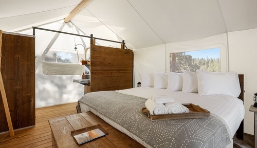 Deluxe Tent