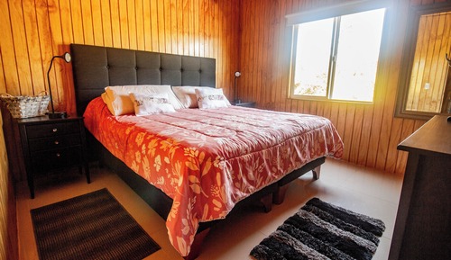 Cabane, 2 chambres (01)