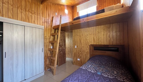 Cabane, 2 chambres (05)