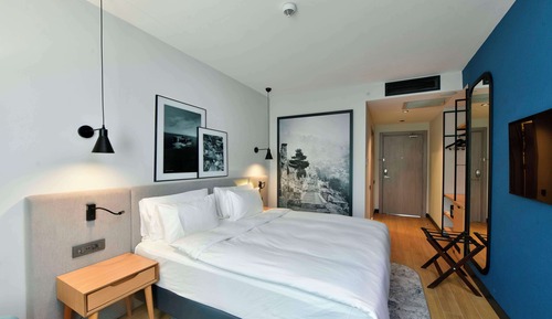 Chambre Standard, vue partielle sur la mer