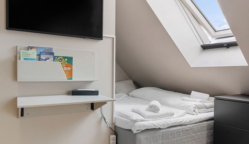 Chambre, plusieurs lits