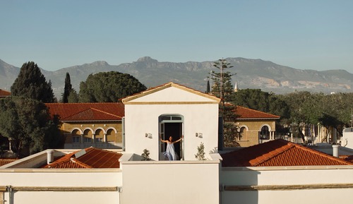 Suite Supérieure, 1 très grand lit, vue ville