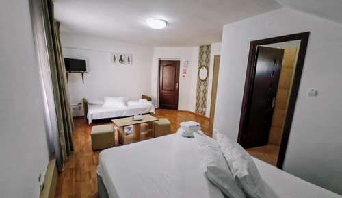 Chambre Triple Familiale, vue montagne