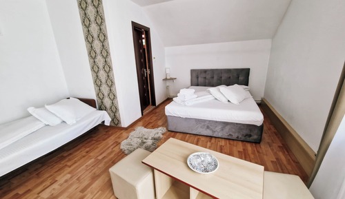 Chambre Triple Familiale, vue montagne