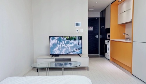 Chambre Double, vue ville
