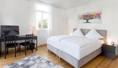 Chambre Double Supérieure, salle de bains privée, vue ville (Erker)