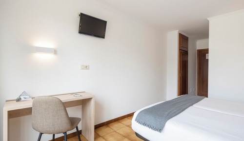 Chambre Économique Double ou avec lits jumeaux