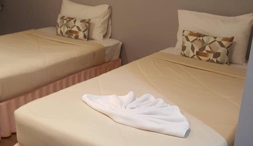 Chambre Supérieure, 1 grand lit, non-fumeurs, salle de bains privée