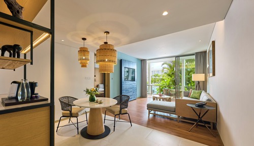 Suite, 1 chambre, accès piscine