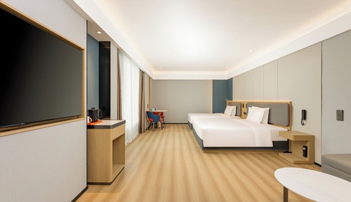 Chambre Standard, plusieurs lits, balcon