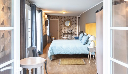 Suite Familiale, vue piscine